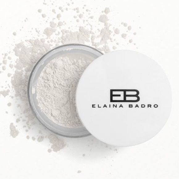 Elaina Badro Loose Powder in Fair - Picture 1 of 2